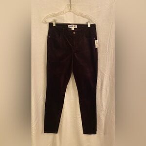 OLD NAVY Rockstar Super Skinny Burgundy Velvet Pants